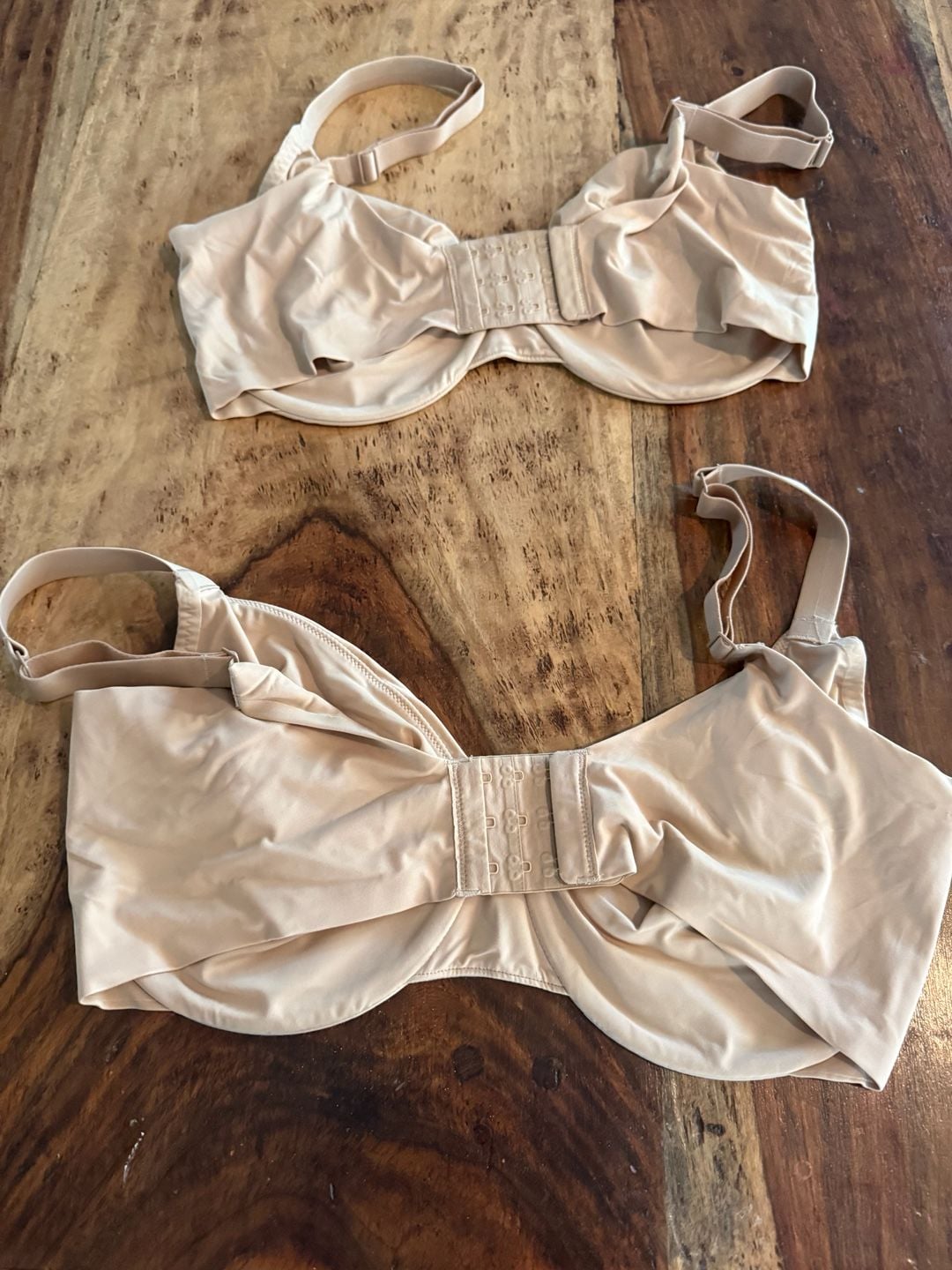 2 SKIMS Smoothing Intimates Unlined Full Coverage Bras Sand 36DDD 2