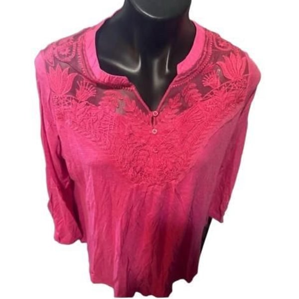 HeartSoul Blouse Size XL Pink Embroidered Lace Yoke 3/4 Sleeve Tunic Top