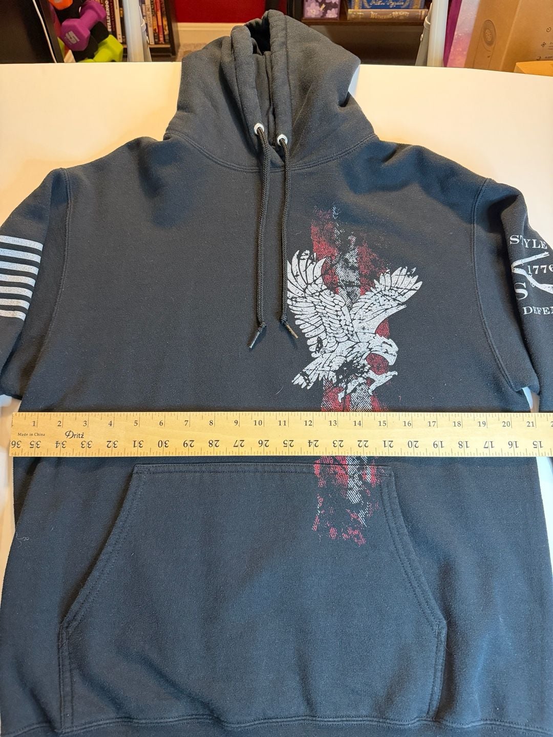 Grunt Style Hoodie Size Medium Black Eagle US 1776 American Flag 7