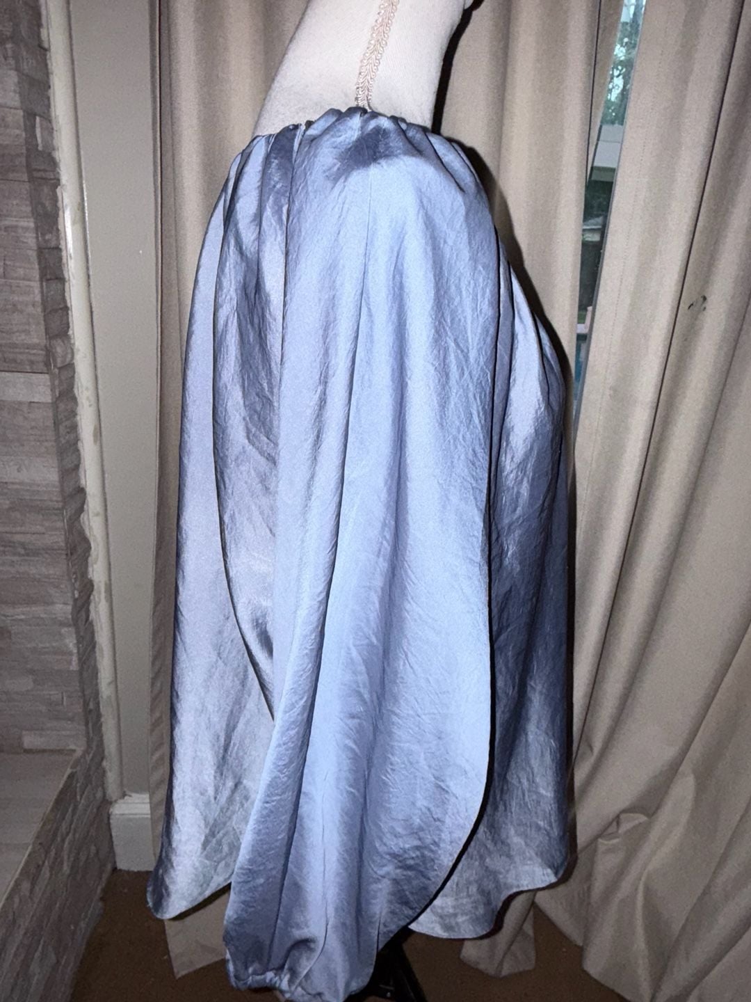 HATCH Blouse Size 2 Blue Silk Long Sleeve Gathered Neckline Top 3