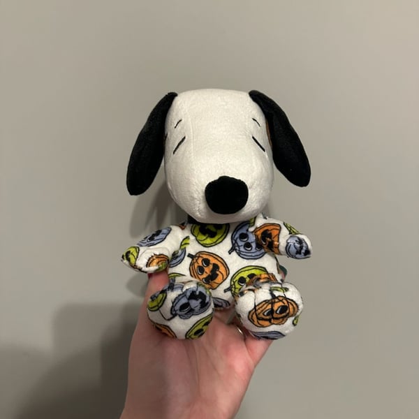 Peanuts Snoopy Halloween Jack-O-Lantern Pumpkin Floppy Plush