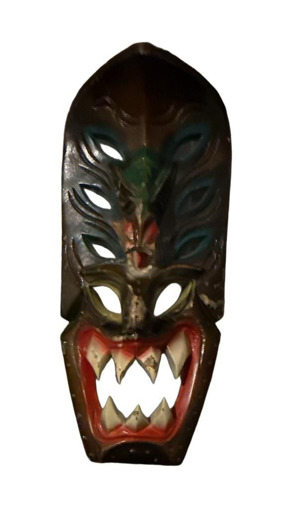 Hand Carved Wooden Tiki Wall Masks Pair 2