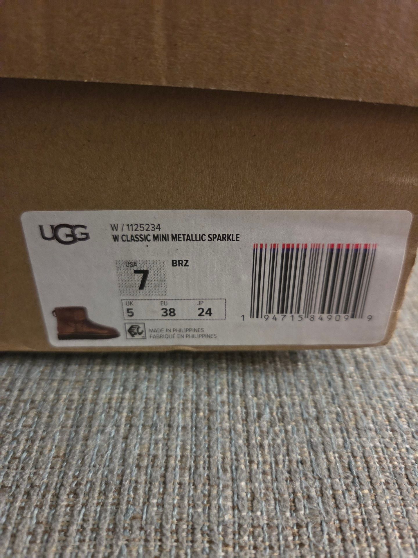 UGG Classic Mini Metallic Sparkle Size 7 Bronze Boots 8