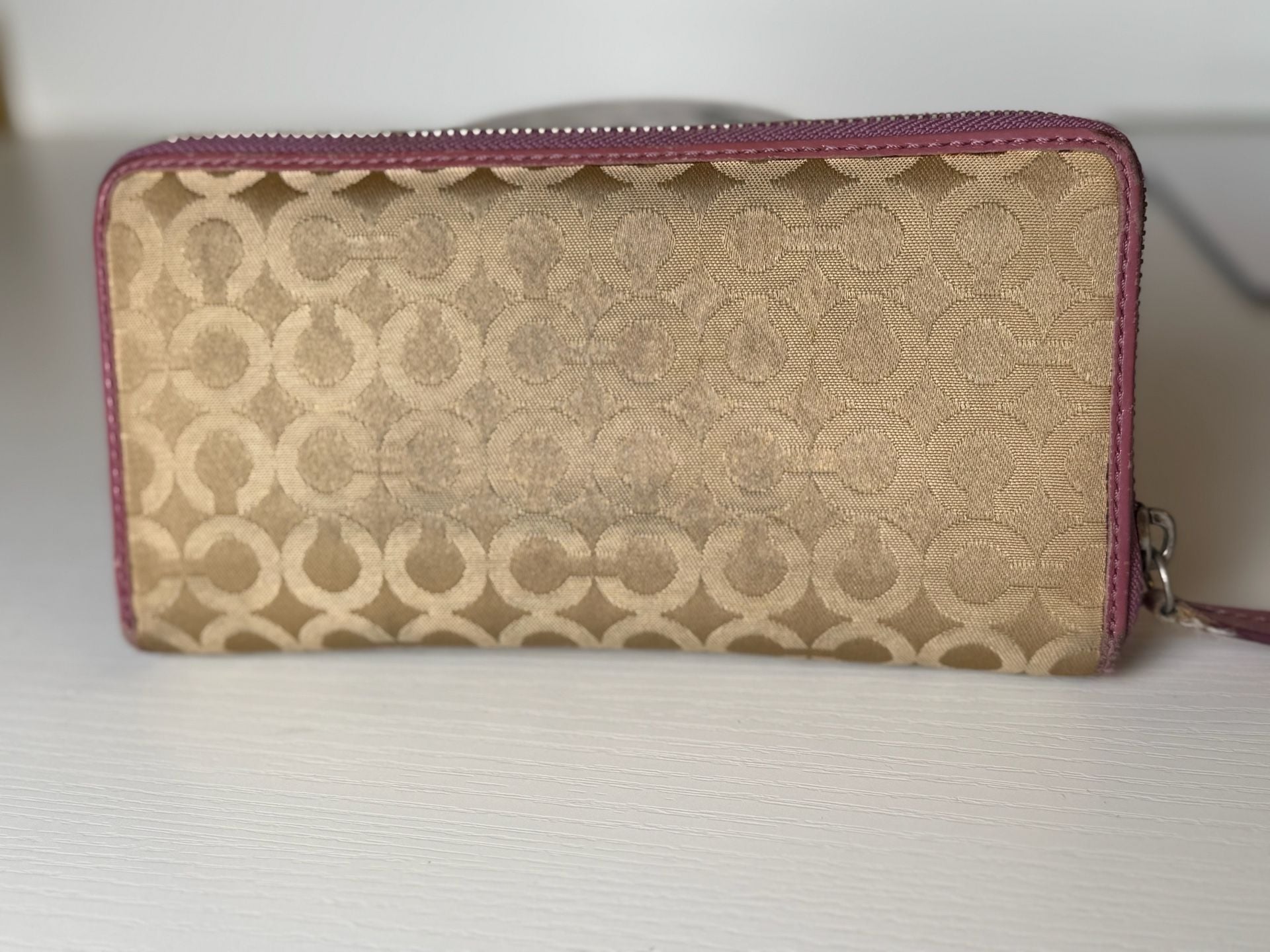 Product thumbnail 4