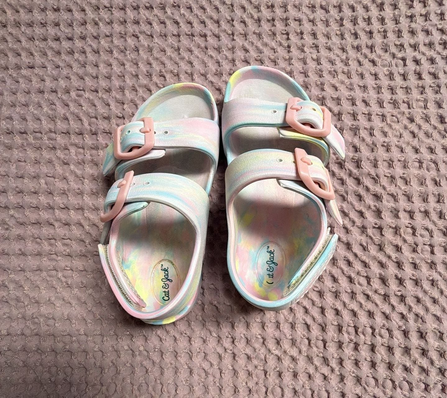 Cat & Jack Baylor Sandals Size 9 Pastel Multi Buckle 7