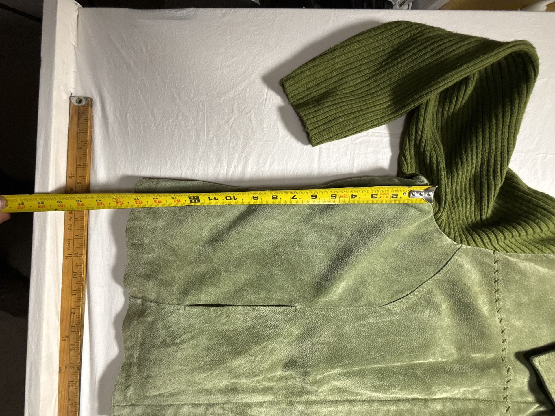 Live a Little Suede Leather Jacket Size 3X Green Knit Sleeves 8