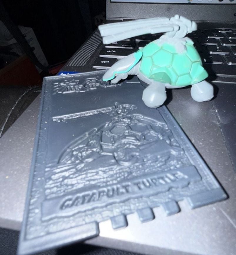 Yu-Gi-Oh! Catapult Turtle Figure and arena base Card 1