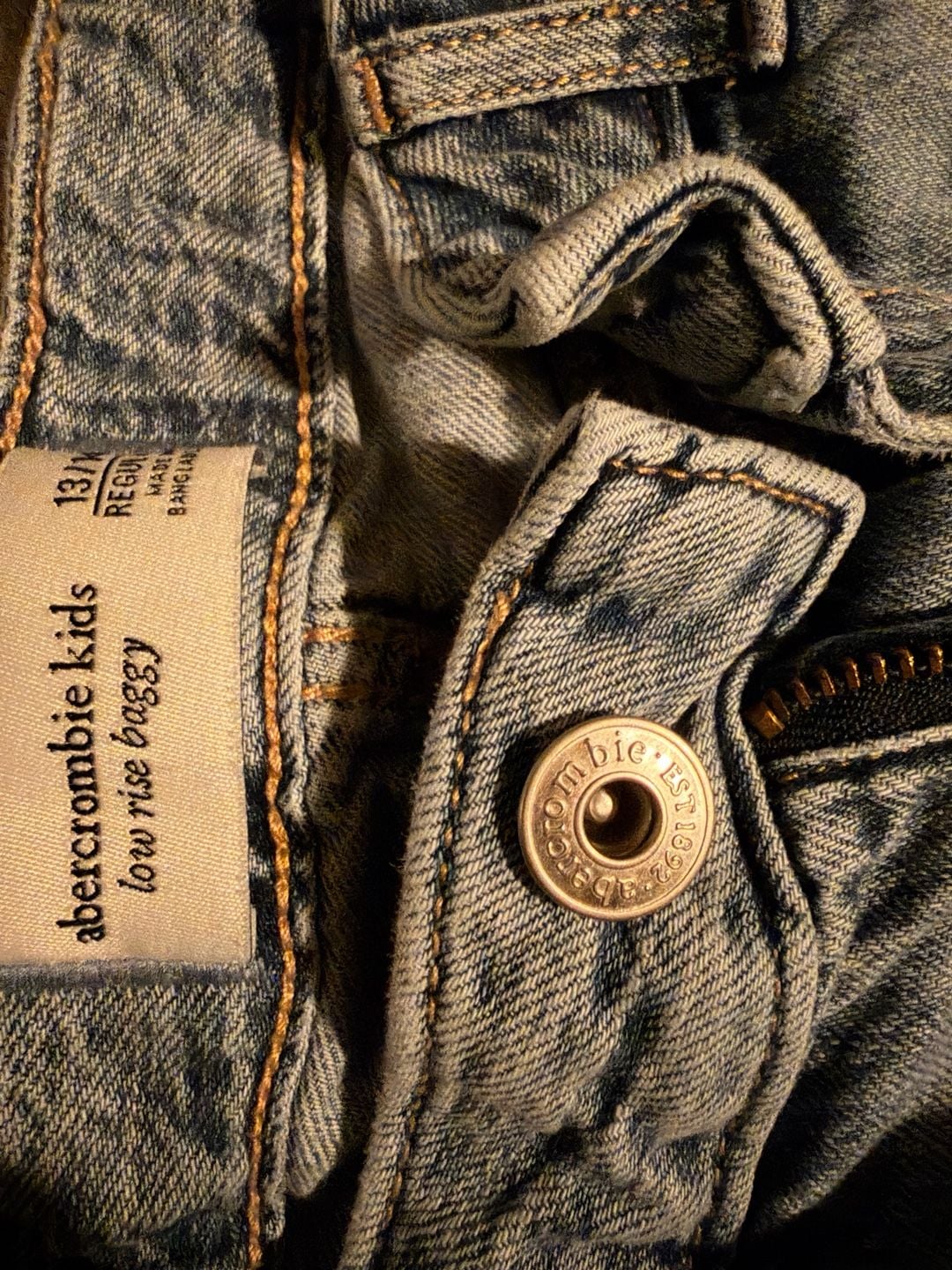 Abercrombie Kids Low Rise Baggy Jeans Size 13/14 Heart Patch Blue 4