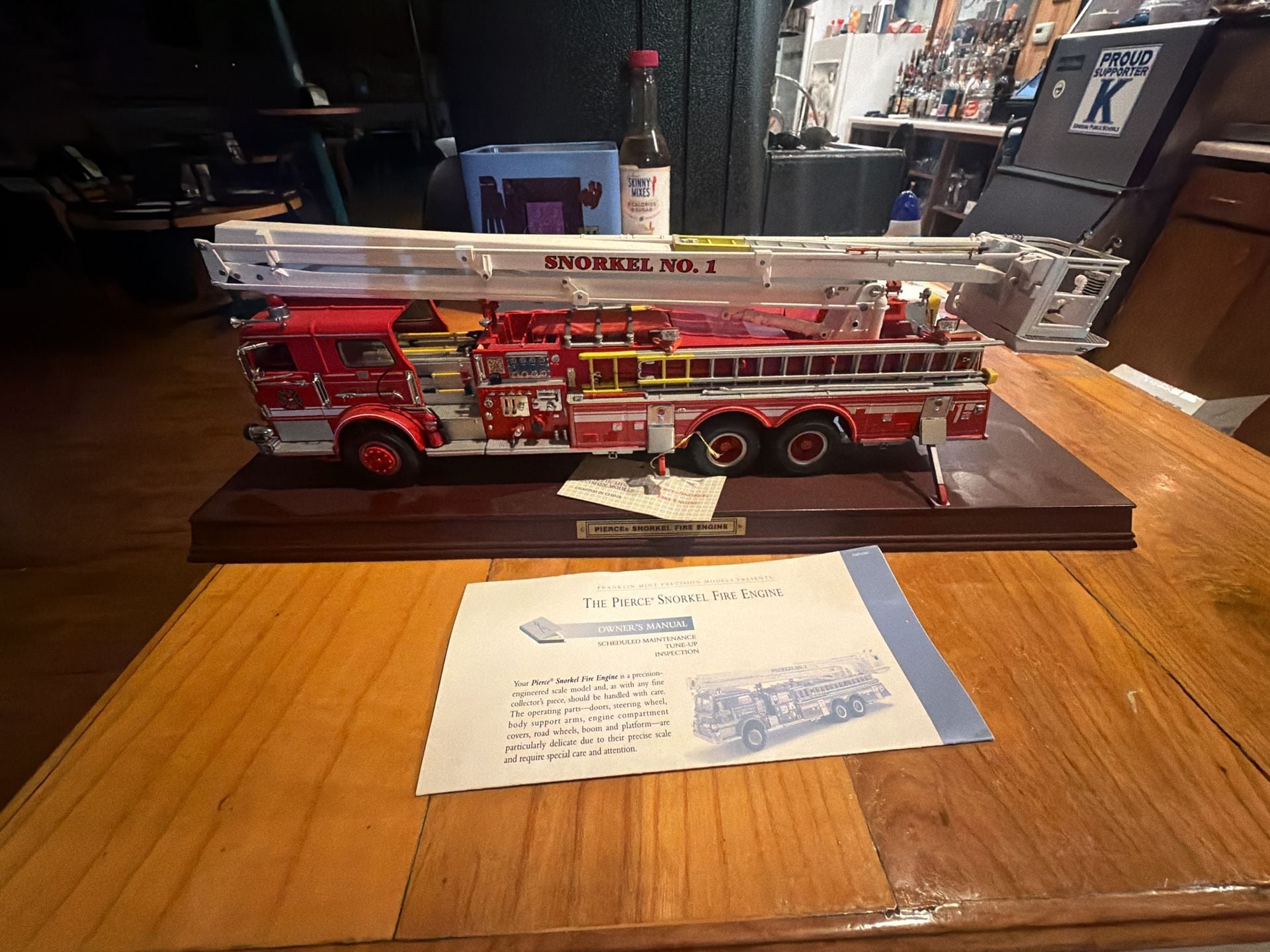 Franklin Mint Precision Models The Pierce Snorkel Fire Engine 1