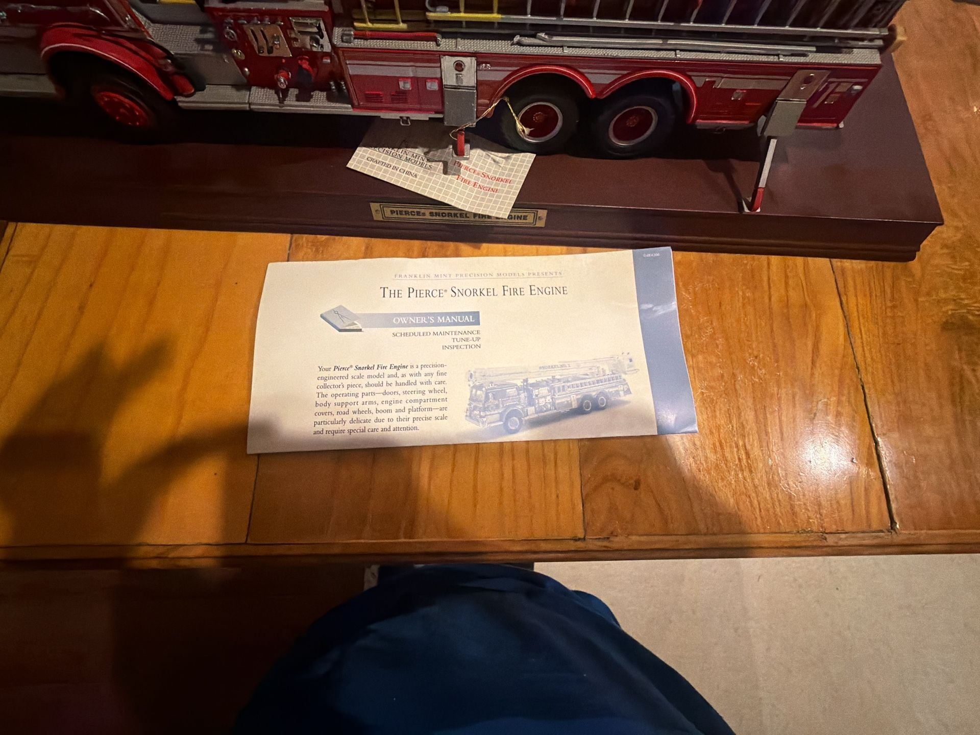 Franklin Mint Precision Models The Pierce Snorkel Fire Engine 2