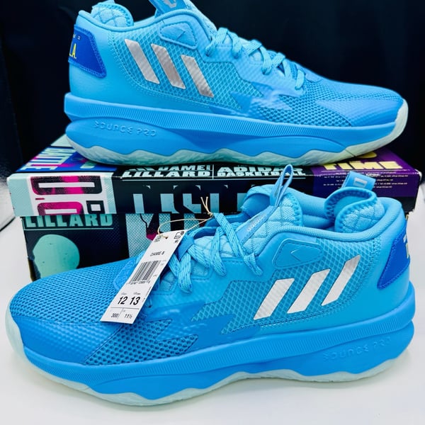 Adidas Dame 8 Young Dolla Size 12 Signal Cyan Basketball Shoes GY6465 New!!