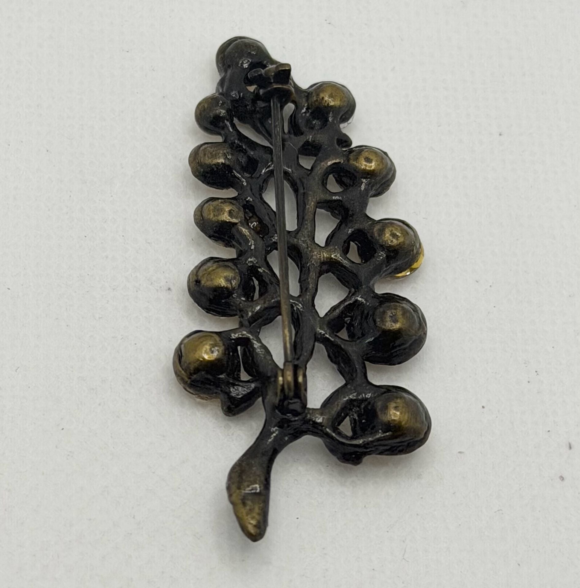 Vintage Black Japanned Metal Rhinestone Leaf Branch Brooch Pin 3
