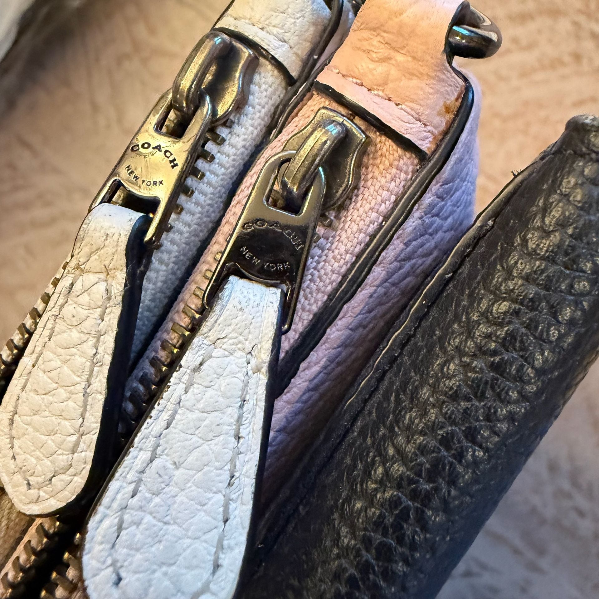 Coach 3 compartment, Black, Cream & Pink Leather Crossbody Bag 21