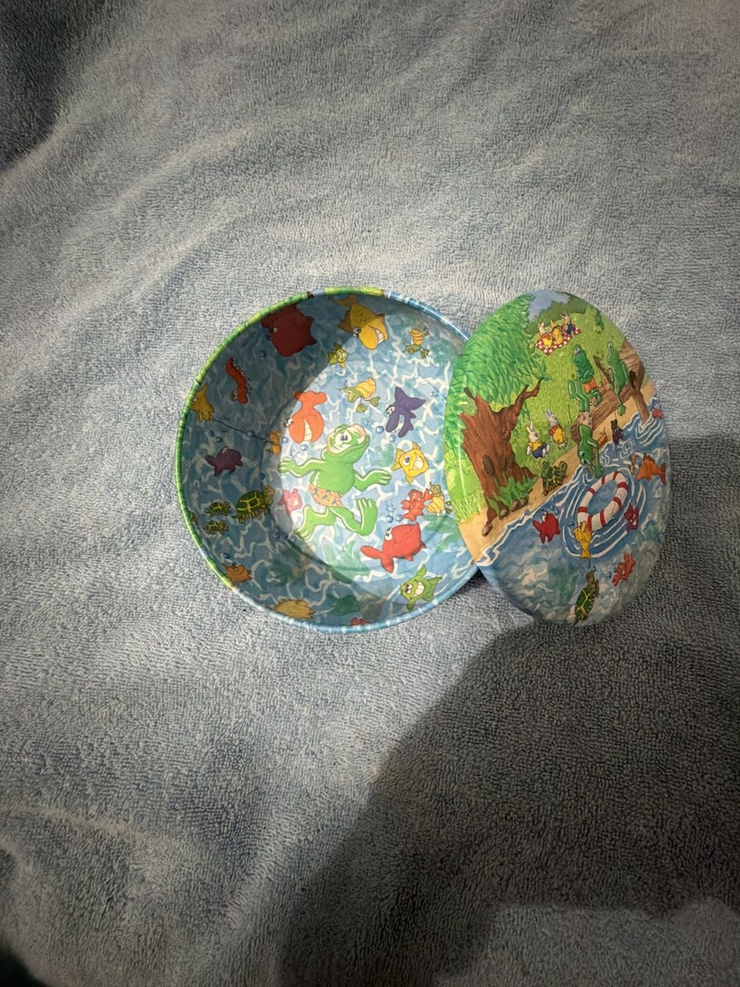 Keller Charles Round Collectible Tin Swimming Hole Frogs Bunny 2