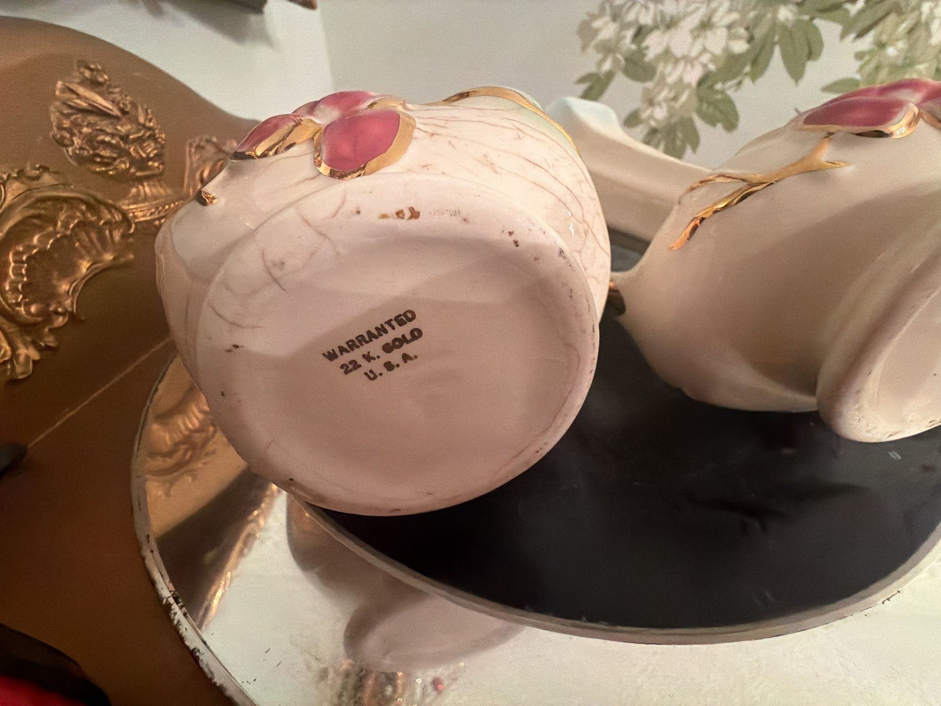 Hull Art Pottery Magnolia Double Handled Vase Pink Floral 22K Gold 3