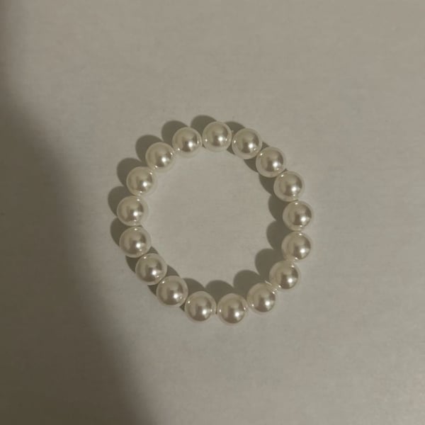 White Howlite Natural Stone Beaded Stretch Bracelet