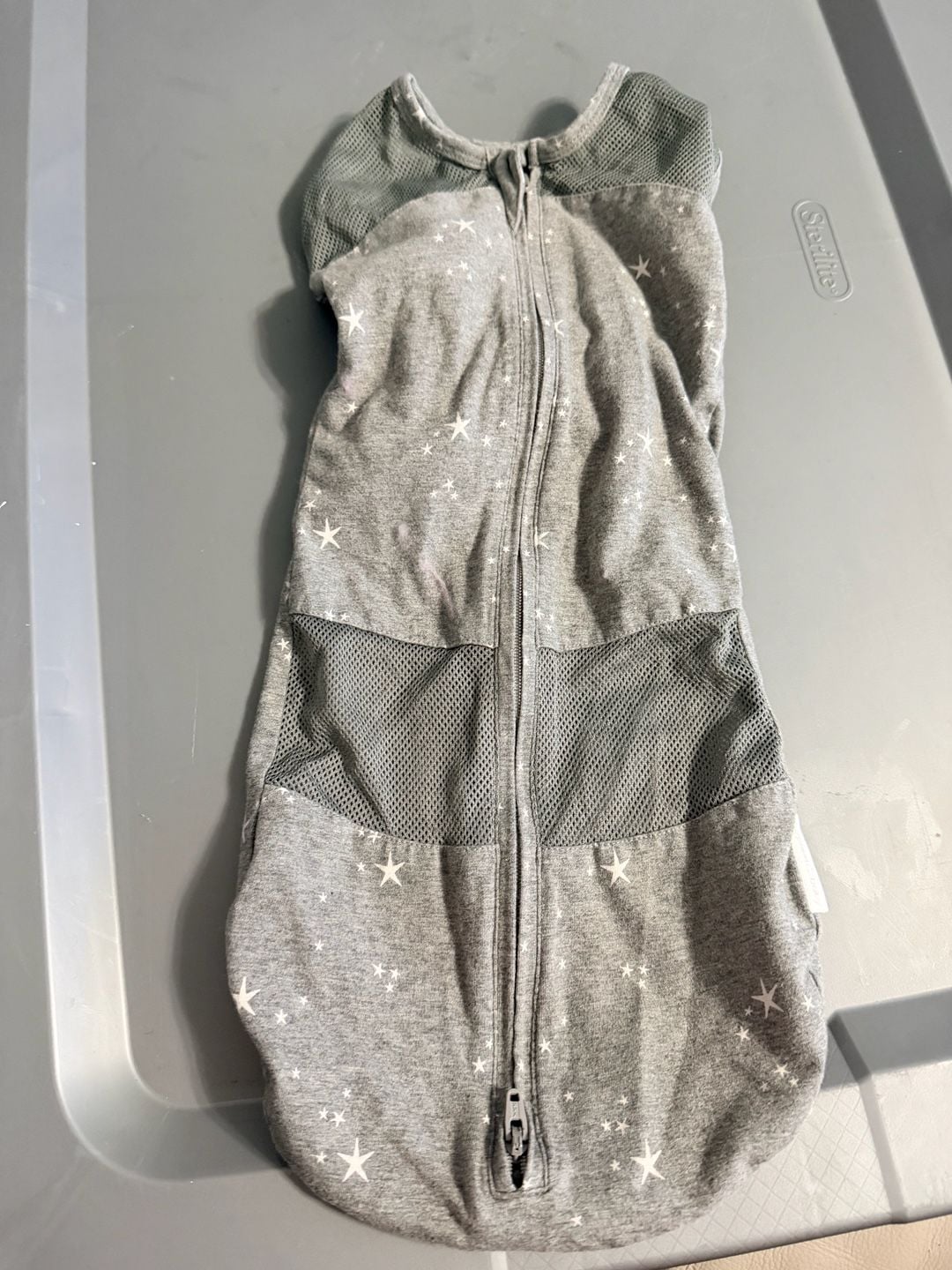 Happiest Baby Sleepea Swaddle Size S Stars Gray 2