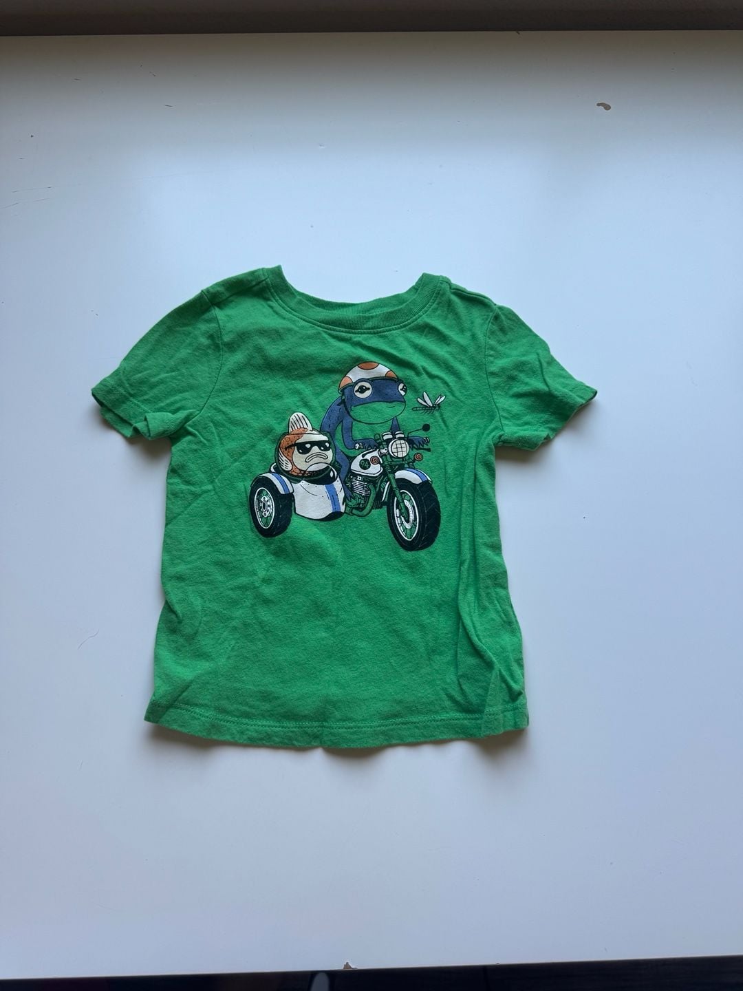 Toddler Boys Graphic Tee Bundle Size 2T 2