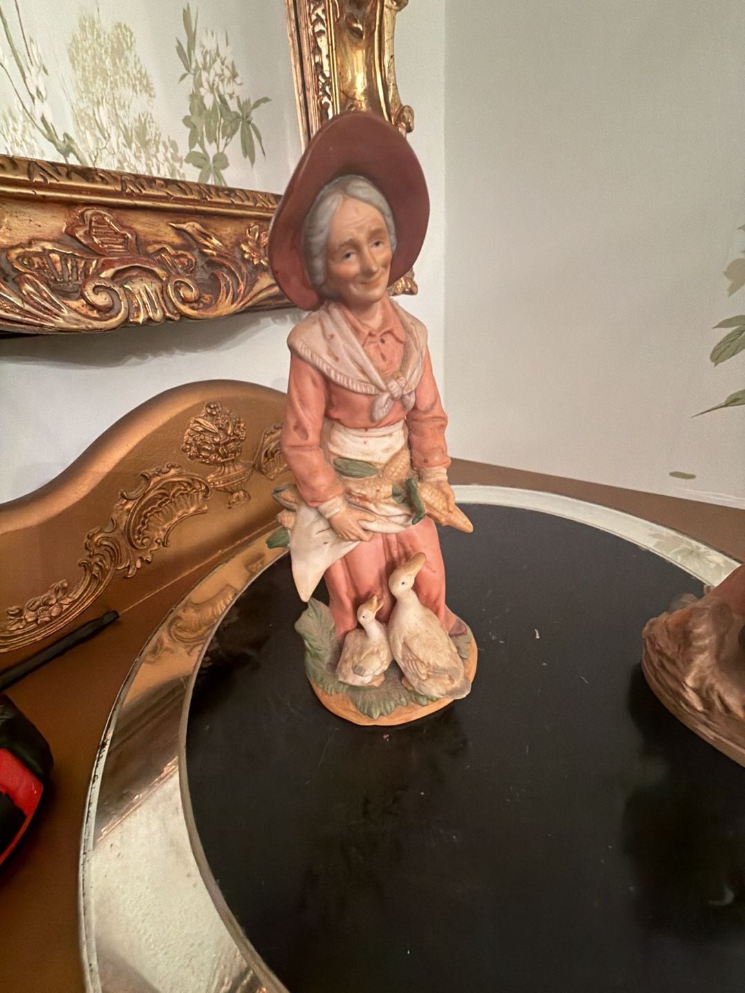 Homco Porcelain Figurine 1477 Country Woman Feeding Ducks and Corn 1