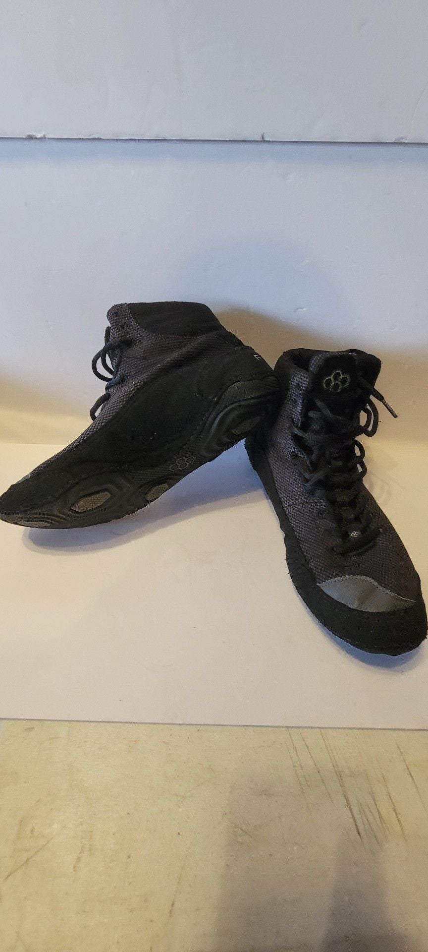Rudis Colt 2.0 Wrestling Shoes Size 11 Black Chrome 9