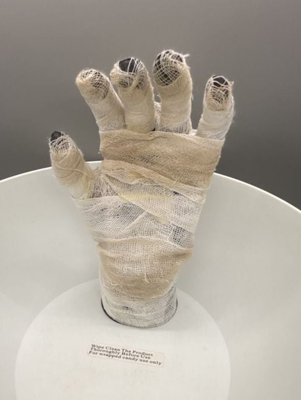 Gemmy Animated Mummy Hand 9” Candy Bowl Halloween Decor Bat Treat Dish WORKS  7