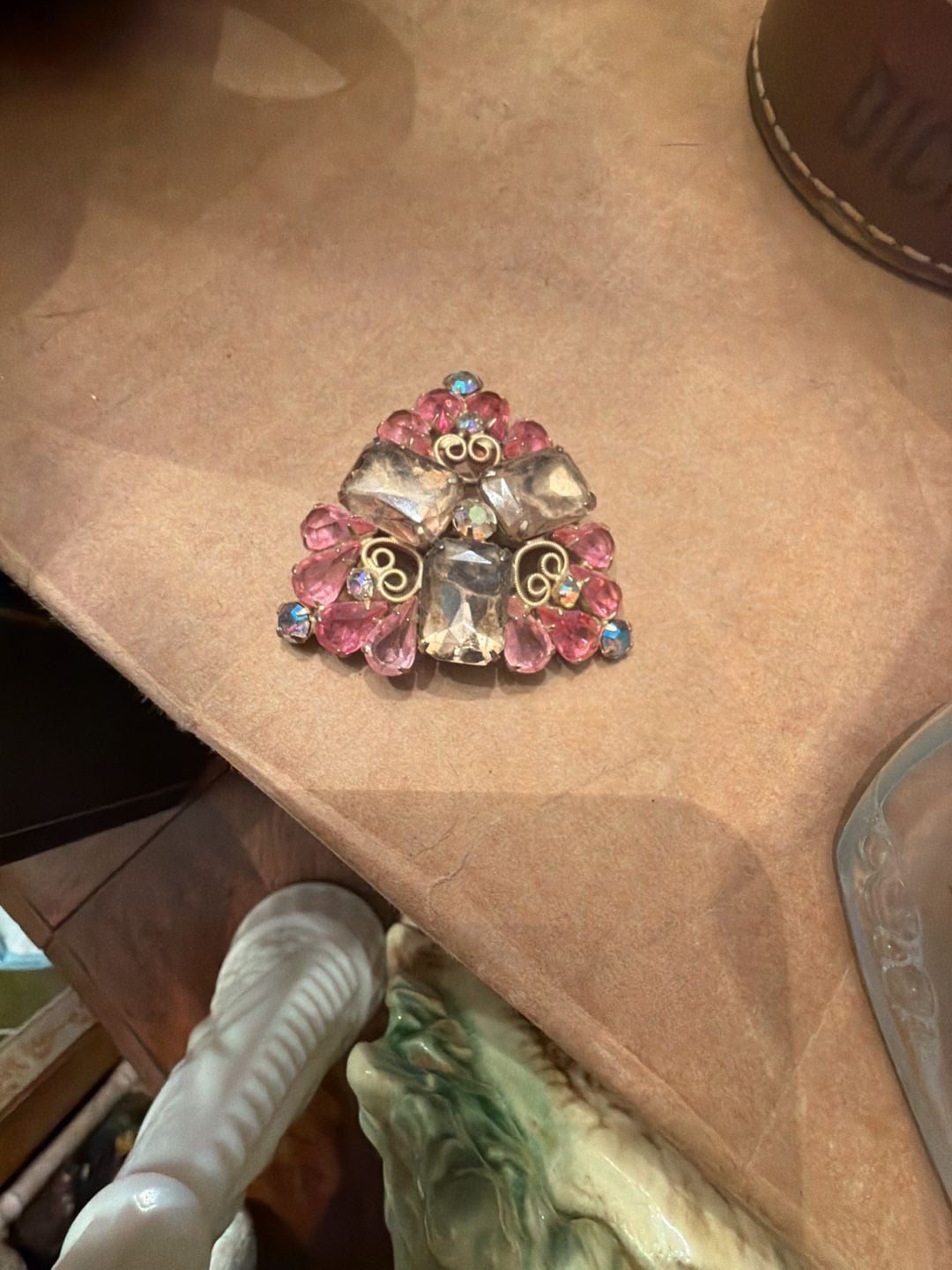 Vintage Rhinestone Brooch Pink and Clear Crystal Gold Tone 2