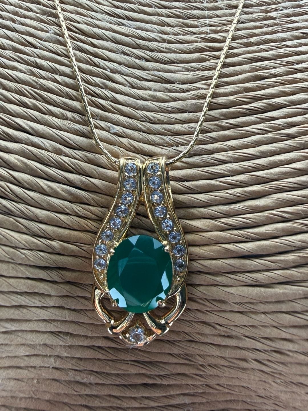 925 Sterling Silver Green Agate White Topaz Pendant Necklace 2