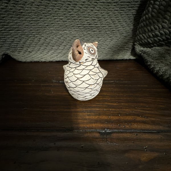 Rare Vintage Signed Nellie Bica ZUNI Pottery Owl 3" T, Authentic