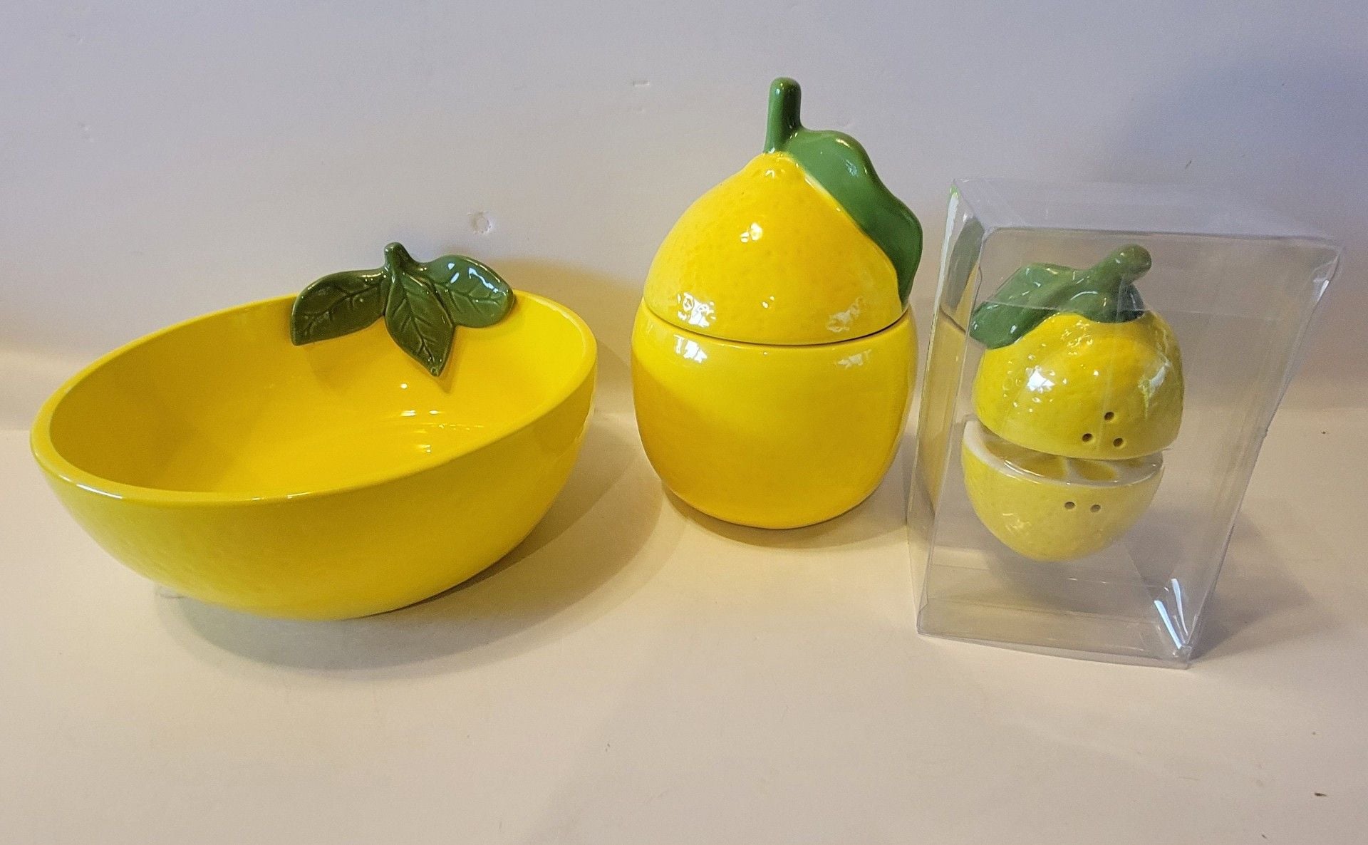 Ceramic Lemon Fruit Kitchen Decor Set Bowl Canister Salt and Pepper Shakers 1