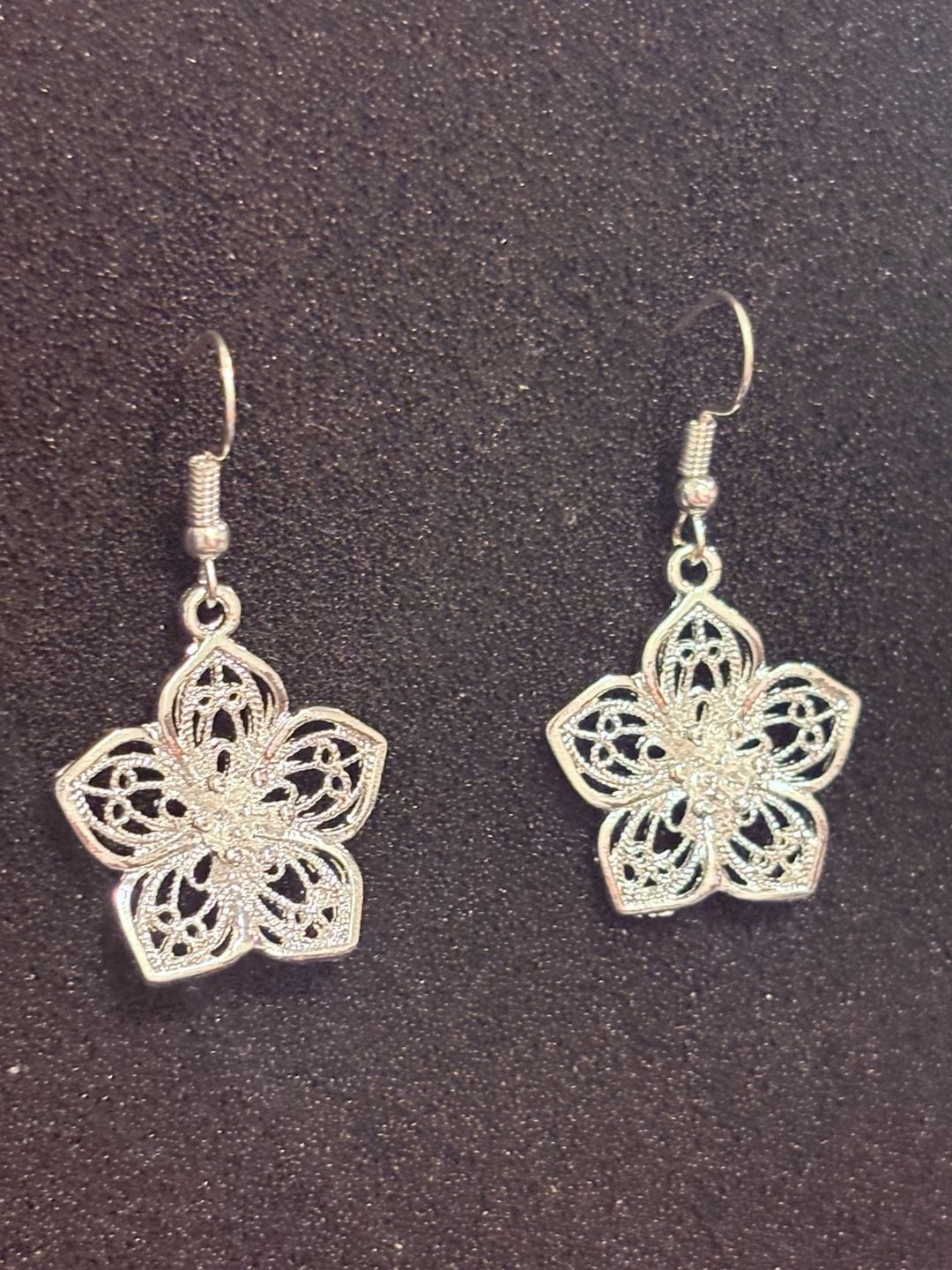 Flower Filigree Dangle Earrings 4