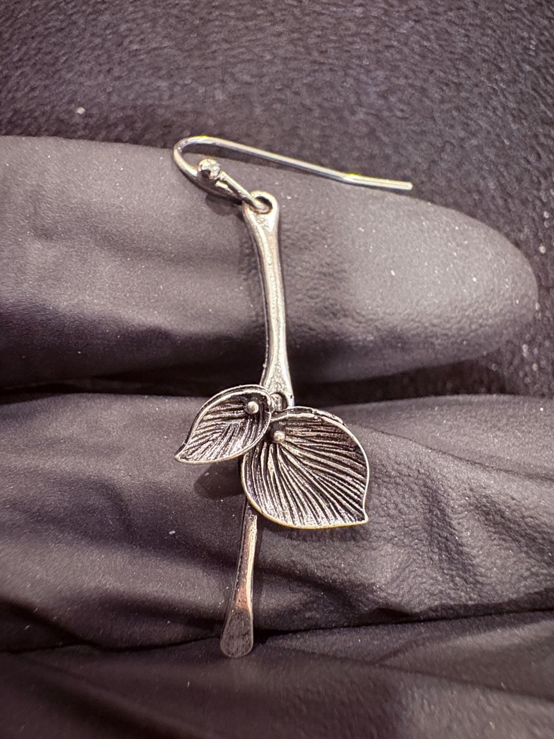 Generic Silver Leaf Dangle Earrings 3