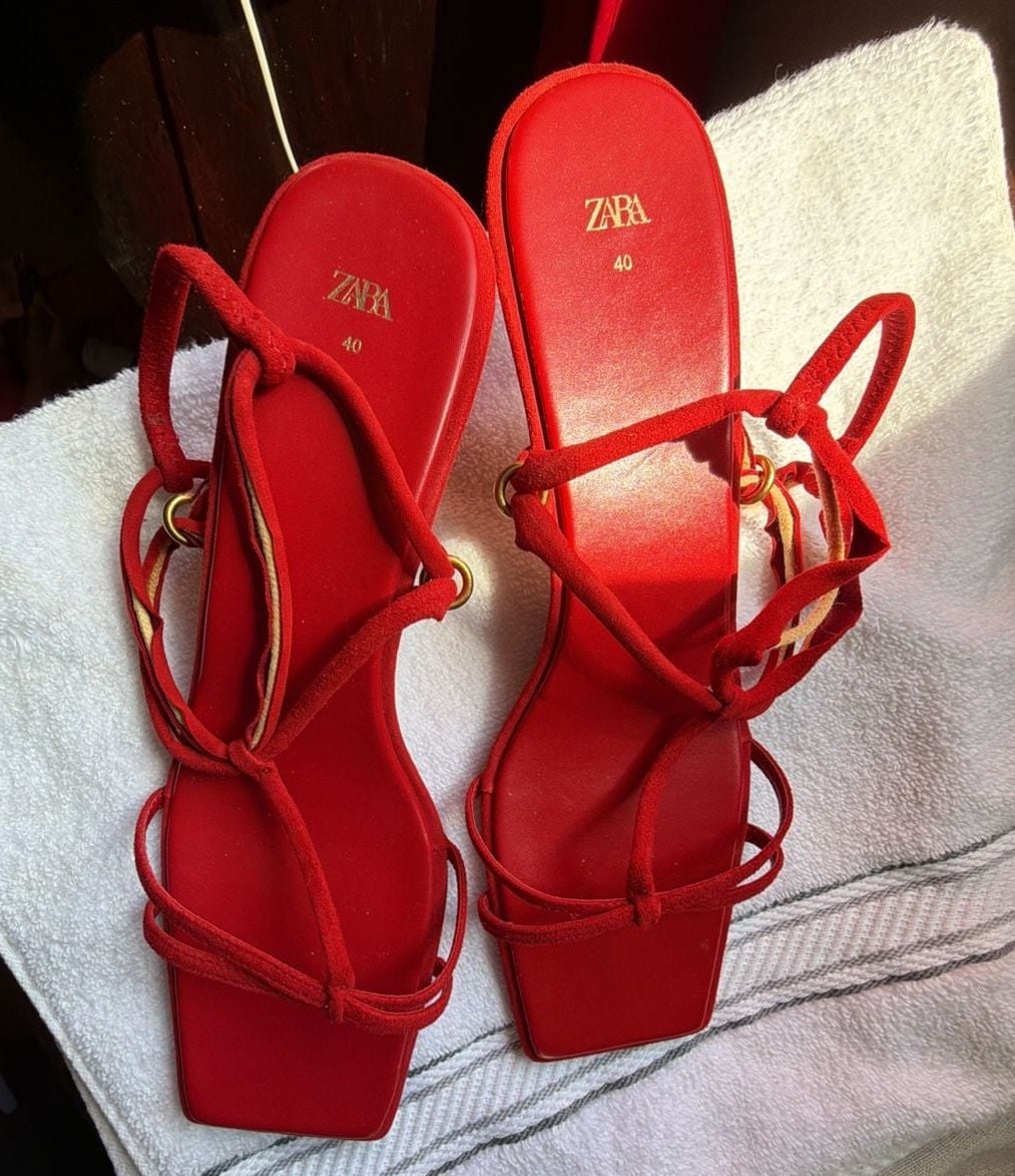 Zara Red Strappy Kitten Heel Sandals Size 40 4