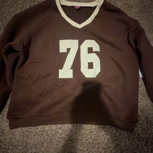 Edikted 76 Oversized V Neck Sweater Size M Brown