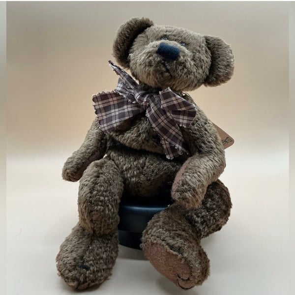Boyds Bears Scruffy S. Beariluved 9 Inch Plush