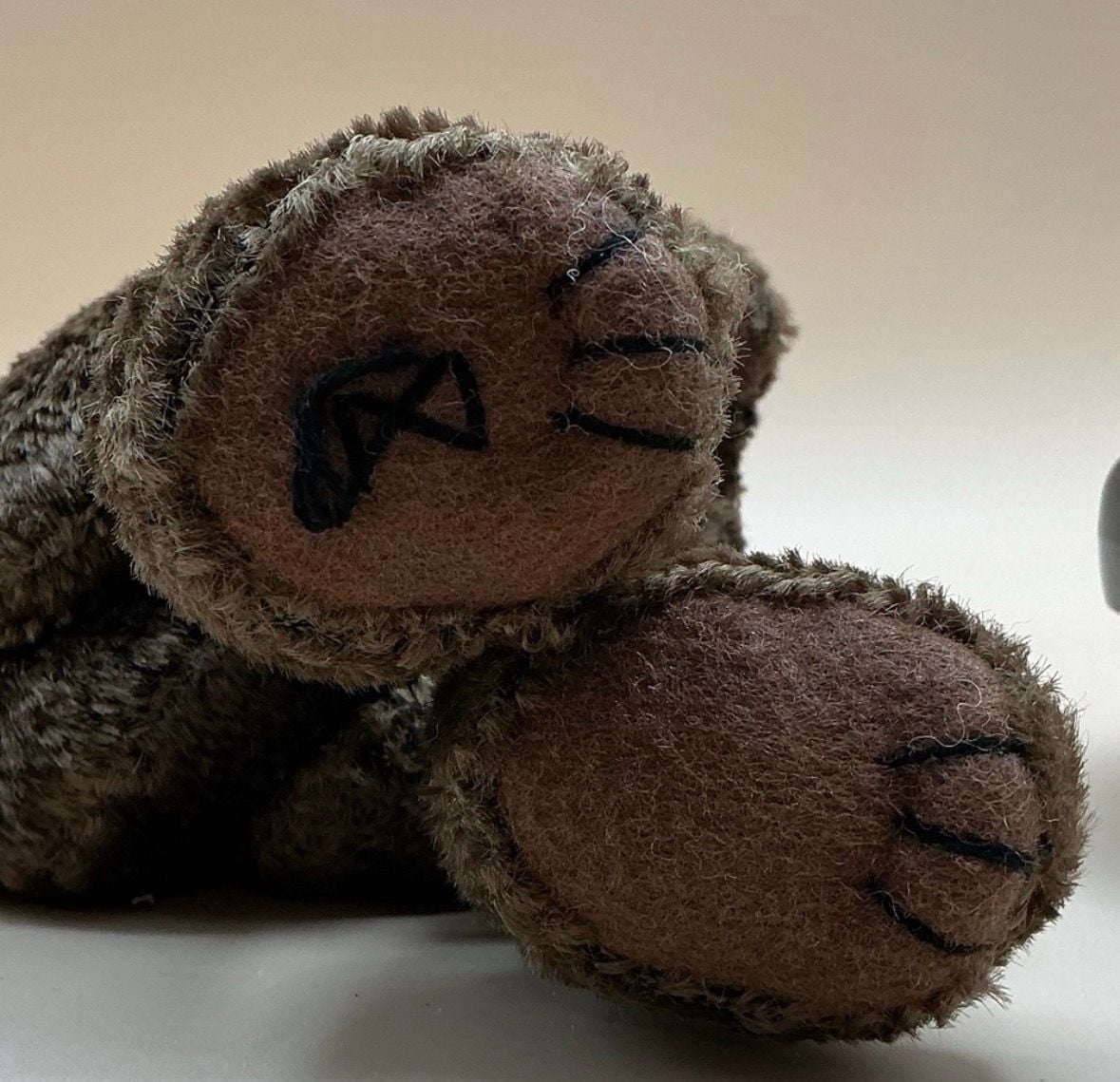 Boyds Bears Scruffy S. Beariluved 9 Inch Plush 4