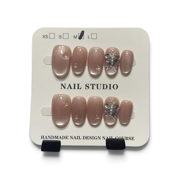 Nail Studio Cat Eye Butterfly Press On Nails Size M