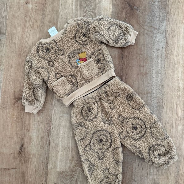 Disney Baby Winnie the Pooh Sherpa 2-Piece Outfit Size 6-9M Brown