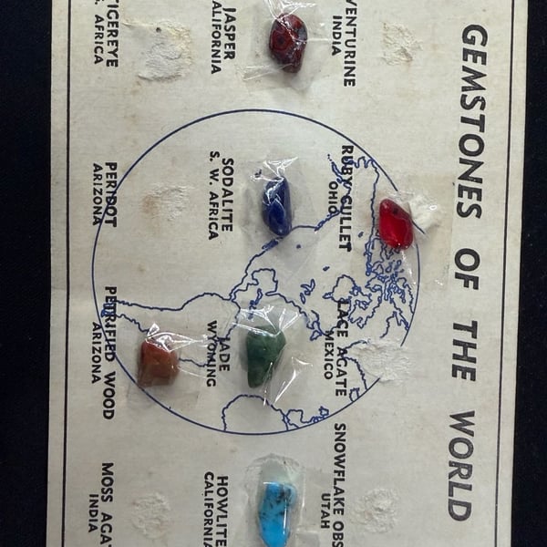 Vintage Scott Scientific Gemstones of the World Mineral Study Set
