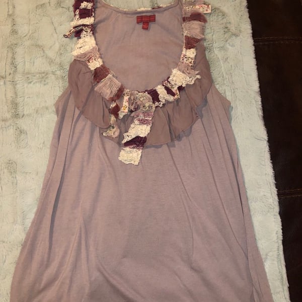One September Tank Top Size S Mauve Patchwork Lace Ruffle Trim