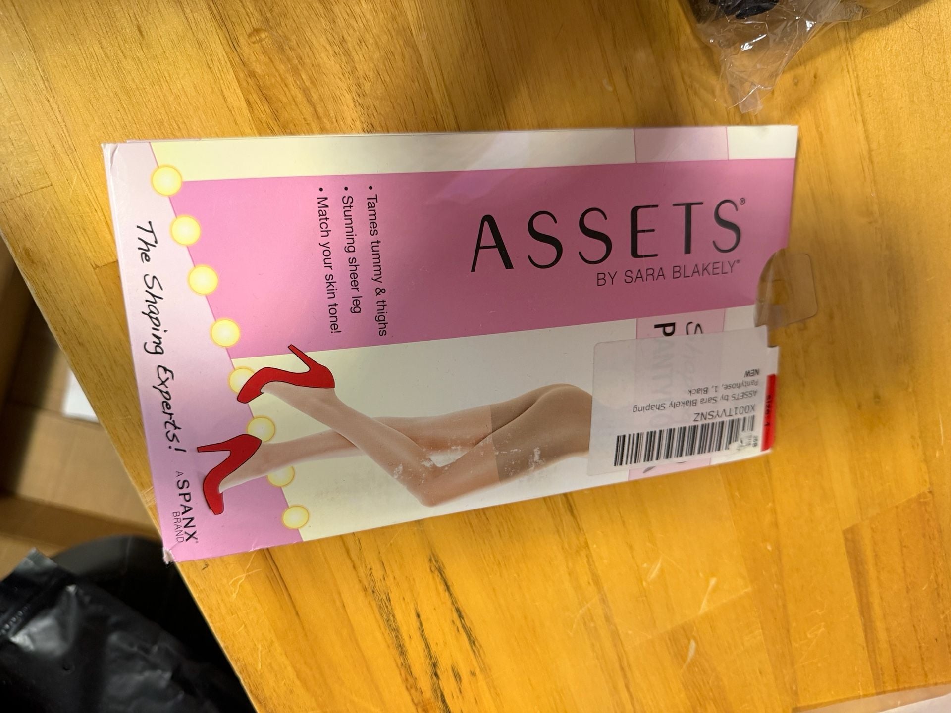 Assets by Sara Blakely Shaping Pantyhose Size 1 Black 1