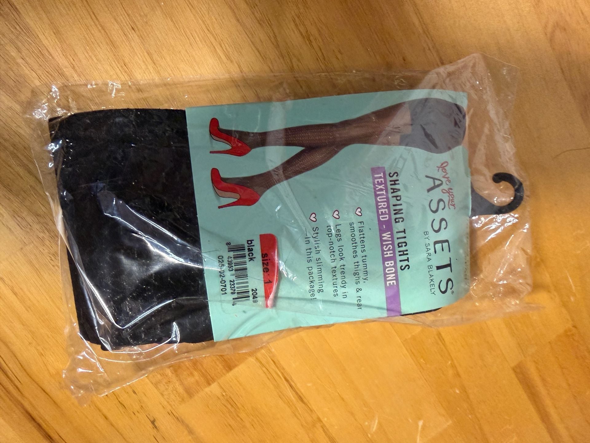Assets by Sara Blakely Shaping Tights Wish Bone Size 1 Black New 1