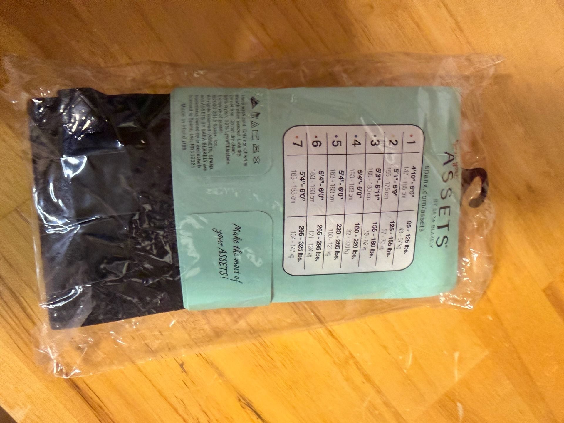 Assets by Sara Blakely Shaping Tights Wish Bone Size 1 Black New 2