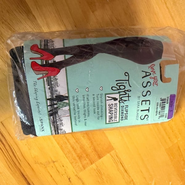 Assets by Sara Blakely Flipside Diamond Shaping Tights Size S Black