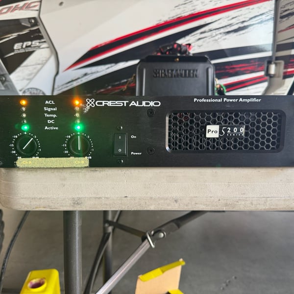 Crest Audio Pro 5200 Professional Power Amplifier