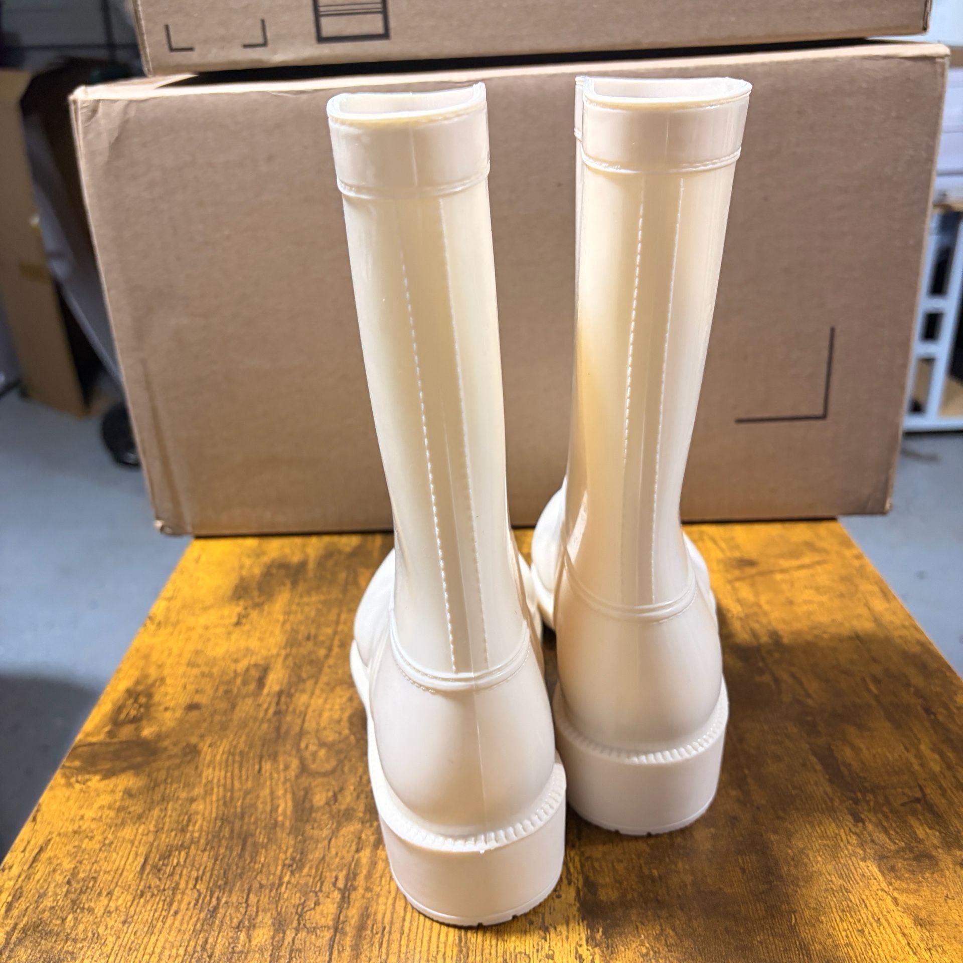 The Drop Rain Boot Size 6 & 7 White 4