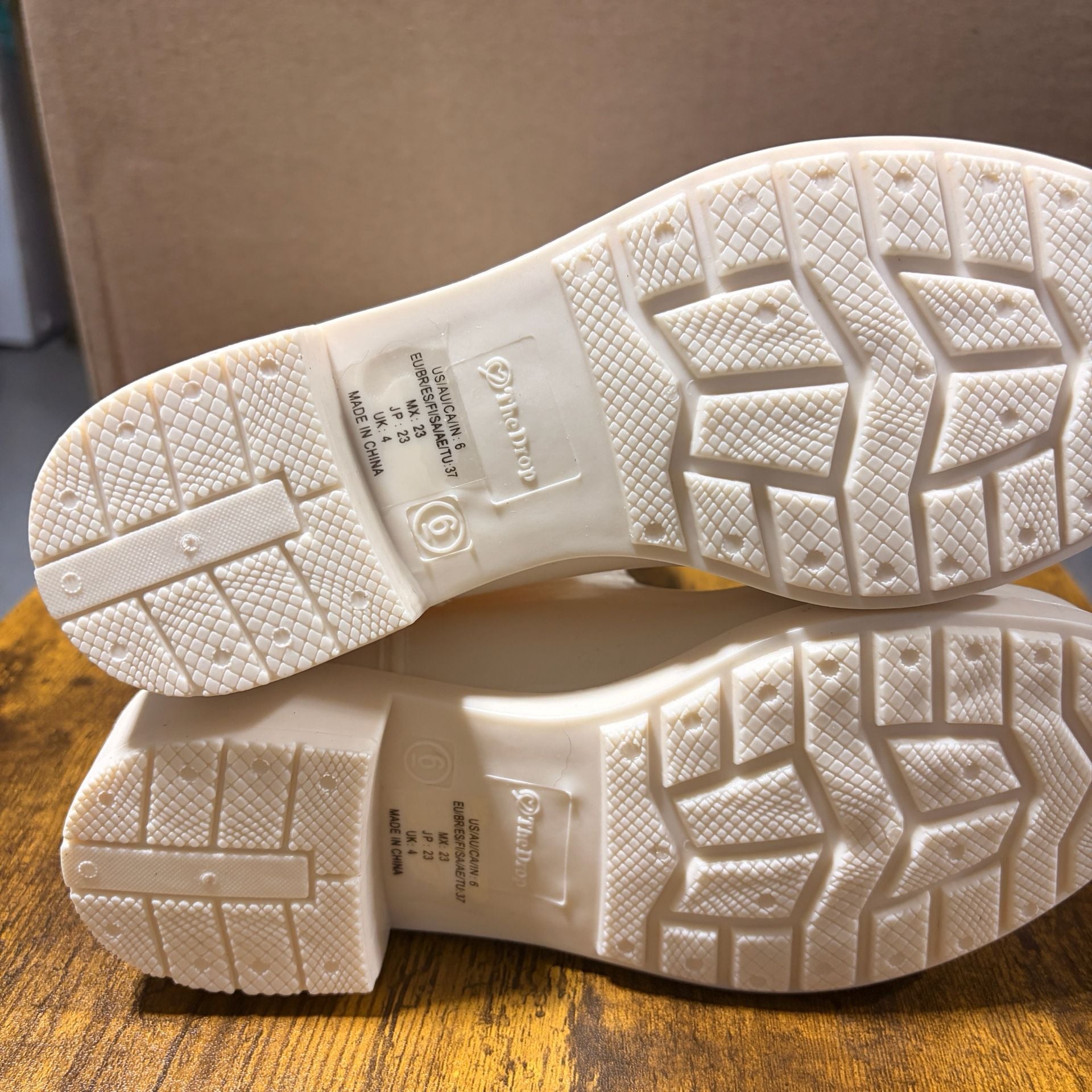 The Drop Rain Boot Size 6 & 7 White 5