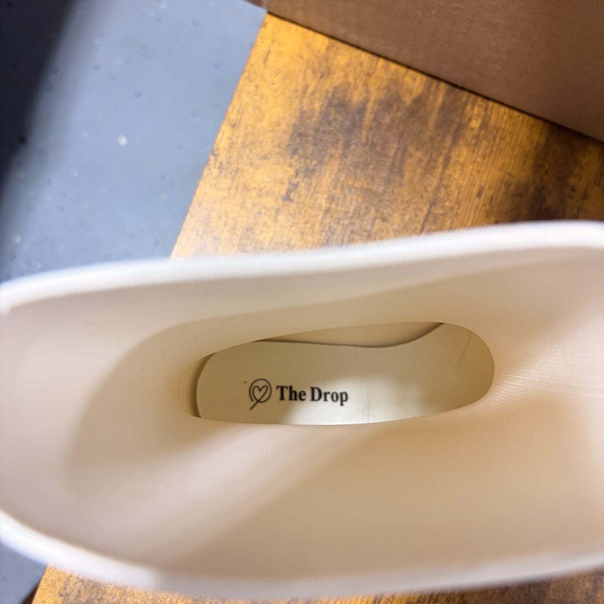 The Drop Rain Boot Size 6 & 7 White 8