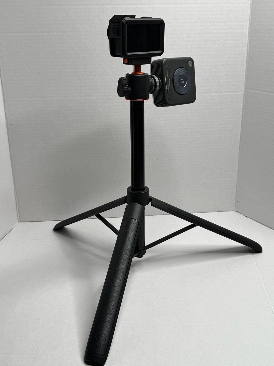 VRIG Extendable Mini Tripod Selfie Stick with Ball Head does not come with light or camera just showing you what it would look like . 3