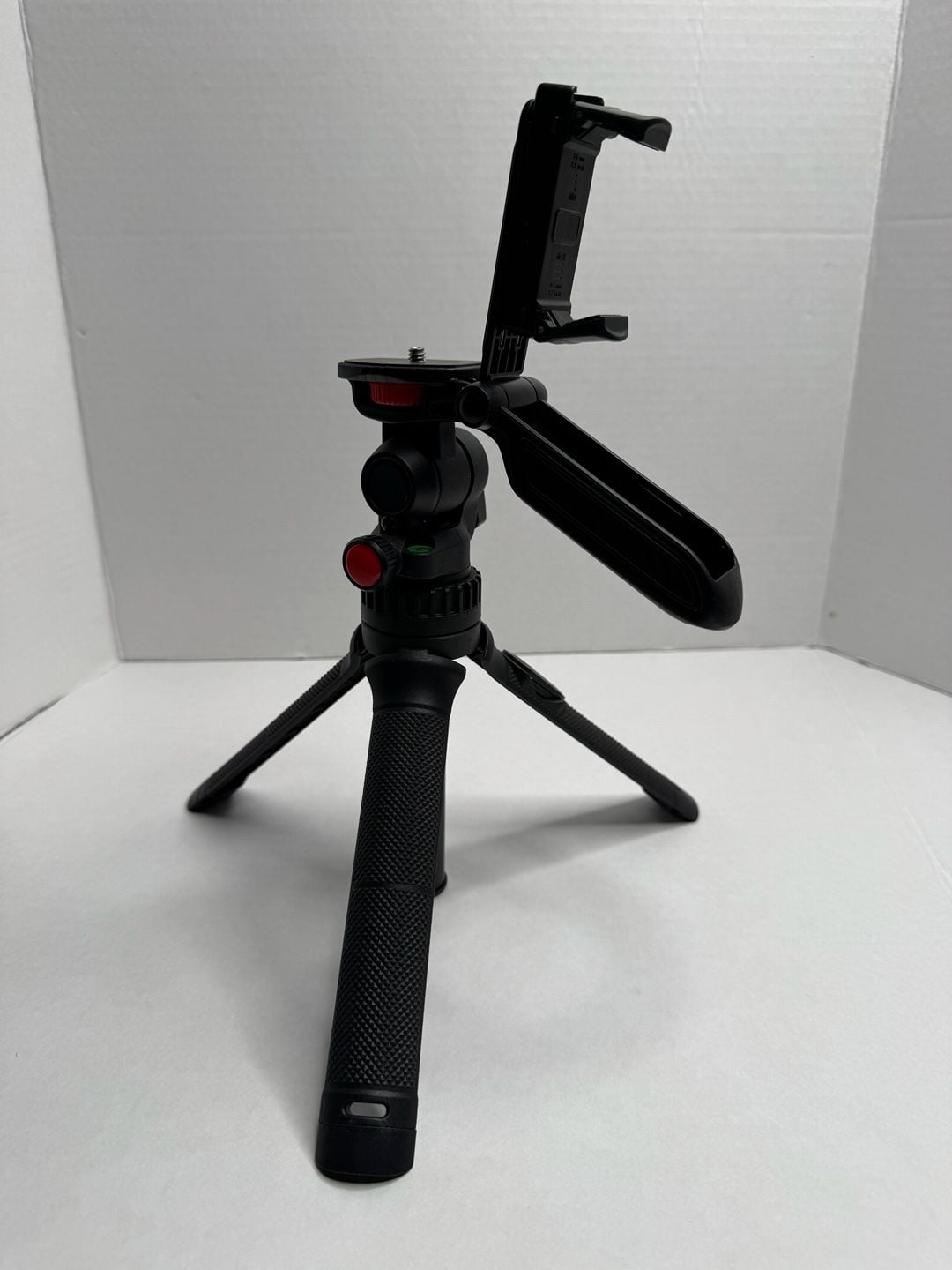 Sunpak Multi Use 29.5 Inches Tripod - Open Box - , 7