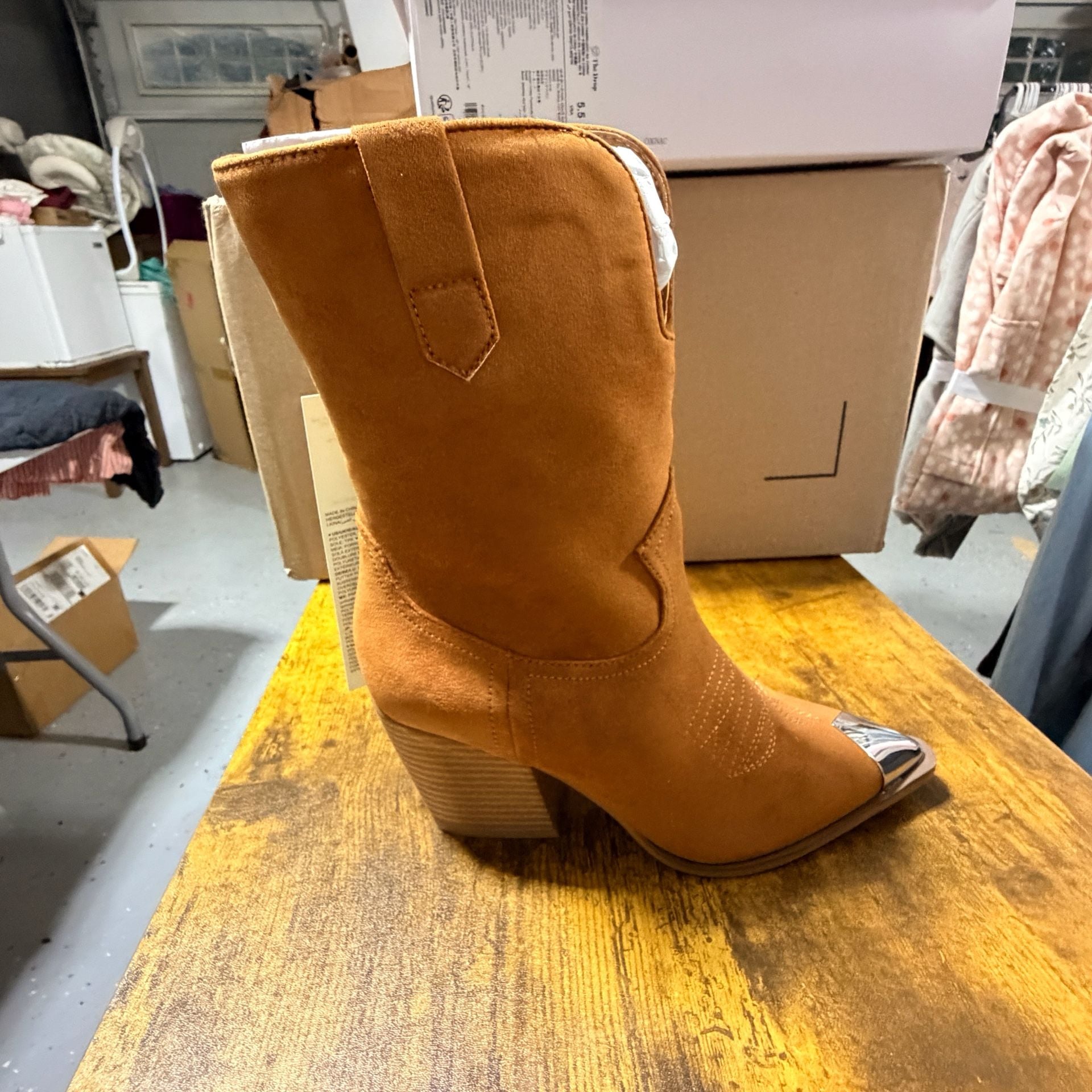 The Drop Women Sandra Heeled Cowboy Boot 5.5 4